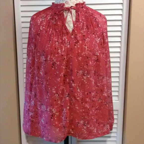 Simply Vera Vera Wang Tops - Like New Simply Vera Vera Wang Patterned Red Blouse, Keyhole Tie Front , Size M